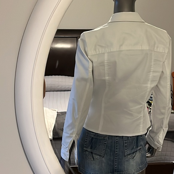 White Jones New York Signature Jean Jacket Size S - Picture 2 of 3